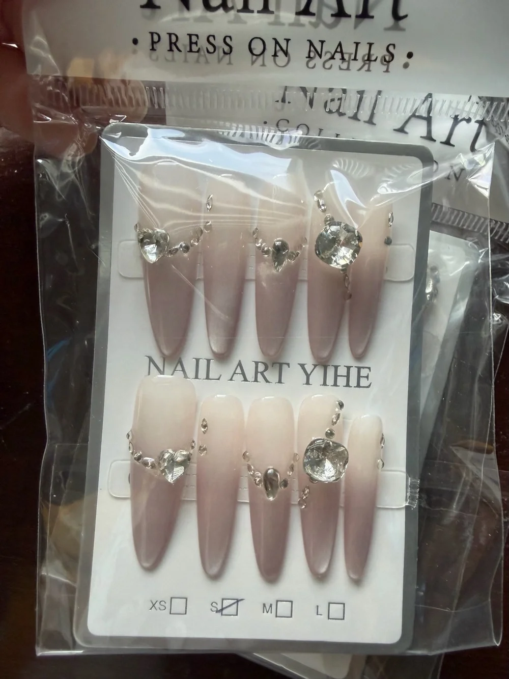 Nail Art YIHE Women’s Press-On Nails - Nude Pink Ombre with Crystal Accents